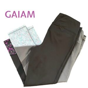GAIAM Women's Multicolor Leggings Set